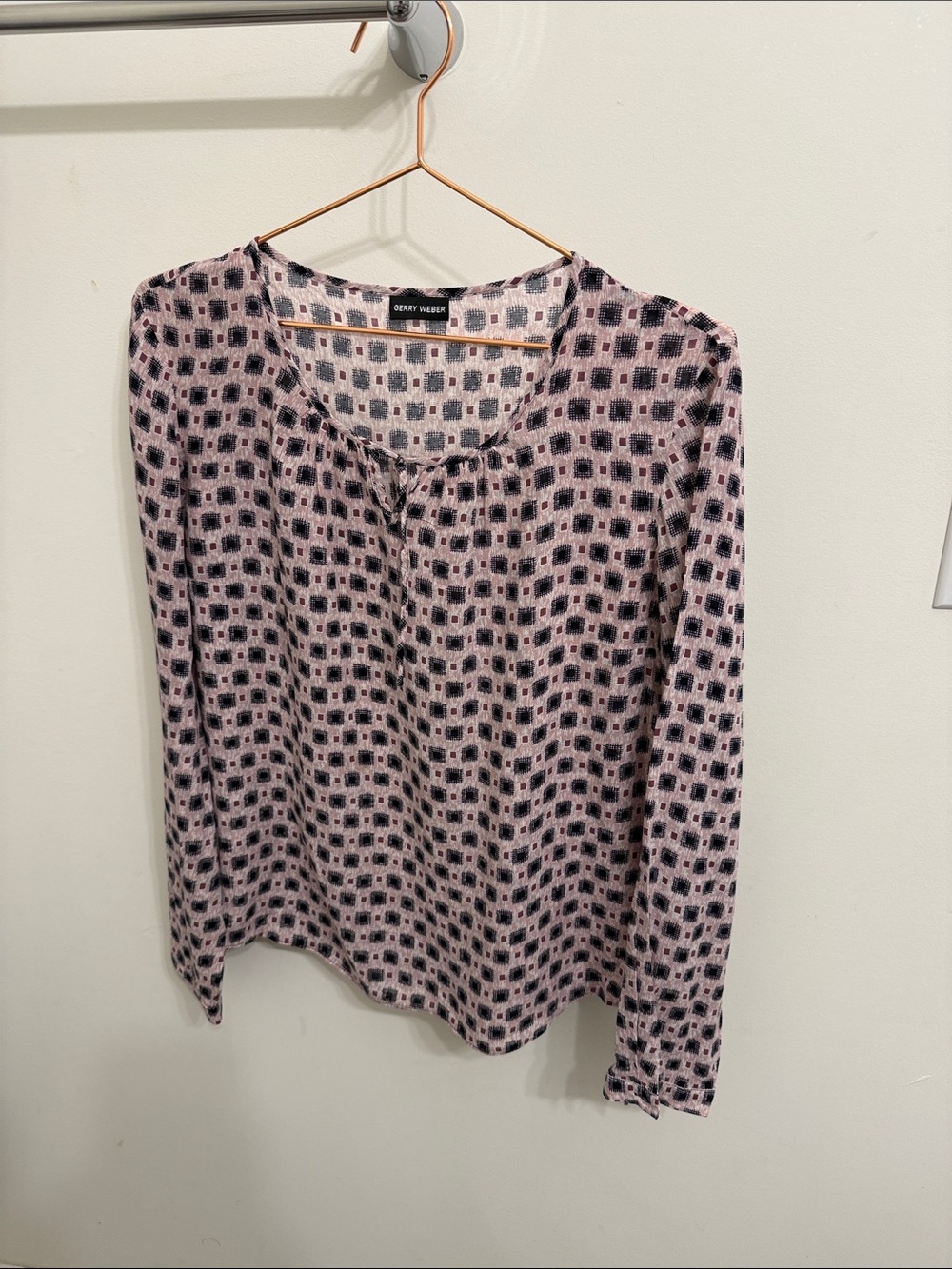Gerry Weber Pink and Black Geometric Long-Sleeve Top